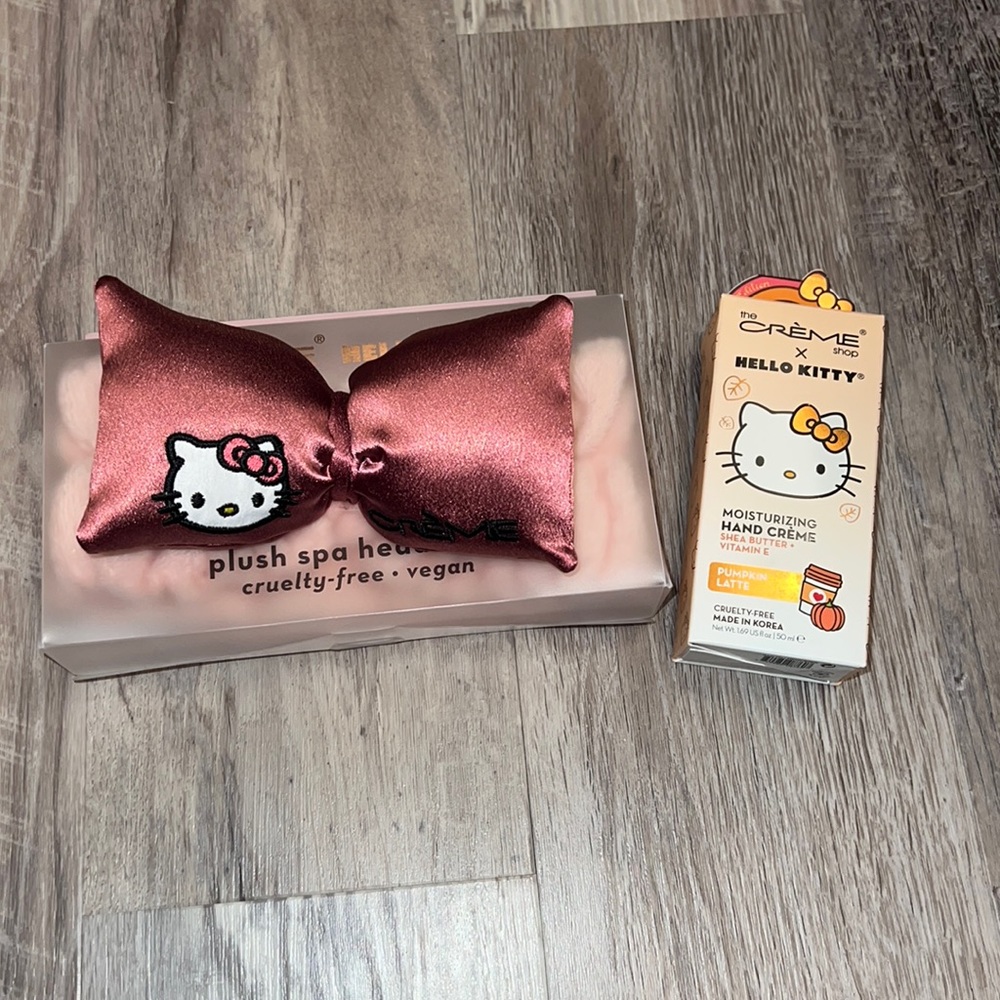 NWT Sanrio Hello Kitty Rose Gold Satin Bow Plush Headband & Hand Crème - Picture 1 of 4